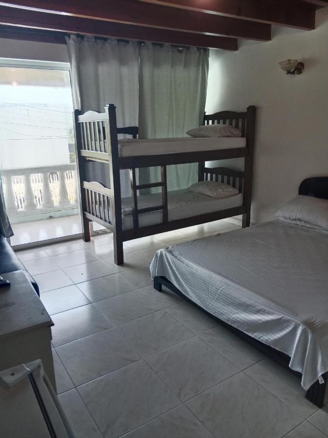 Habitaciones En Familia San Andrés Dış mekan fotoğraf